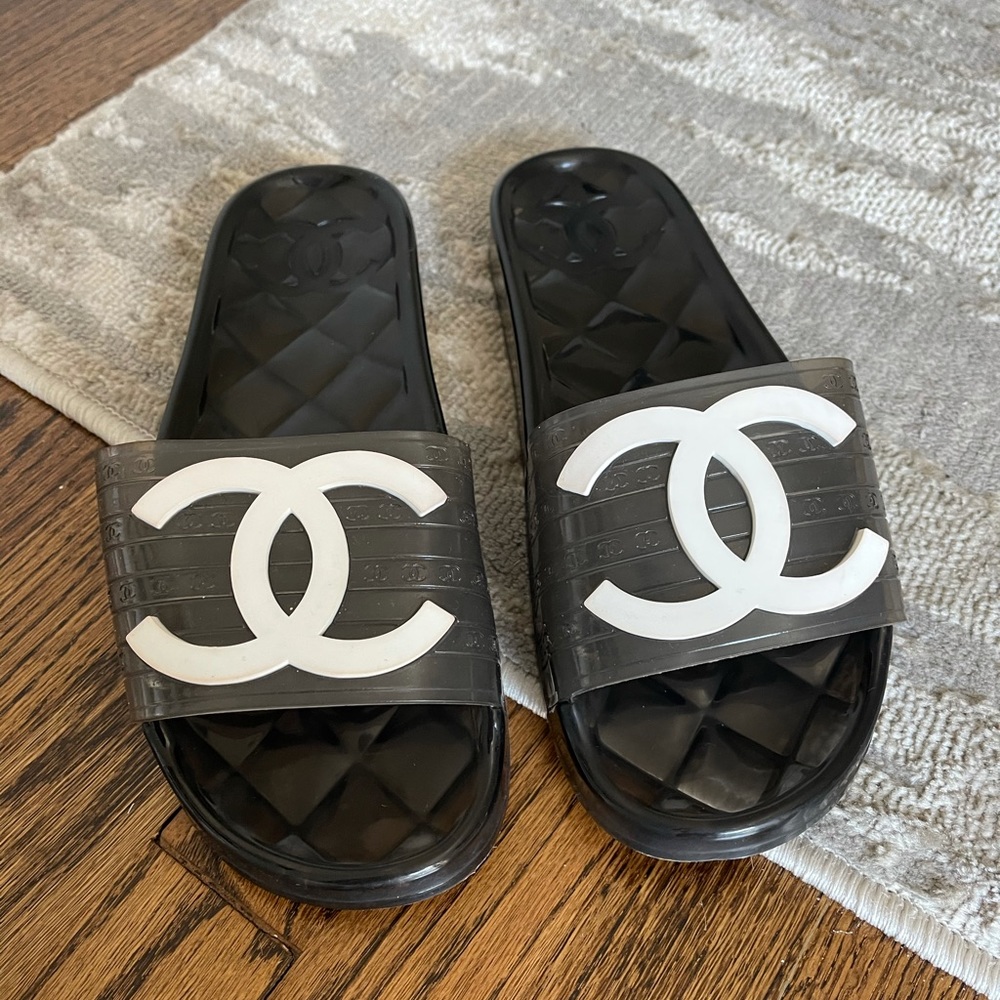 Chanel Jelly Pool Slides